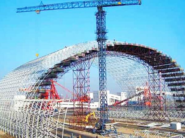 【万利官网网架】钢结构网架的内力剖析